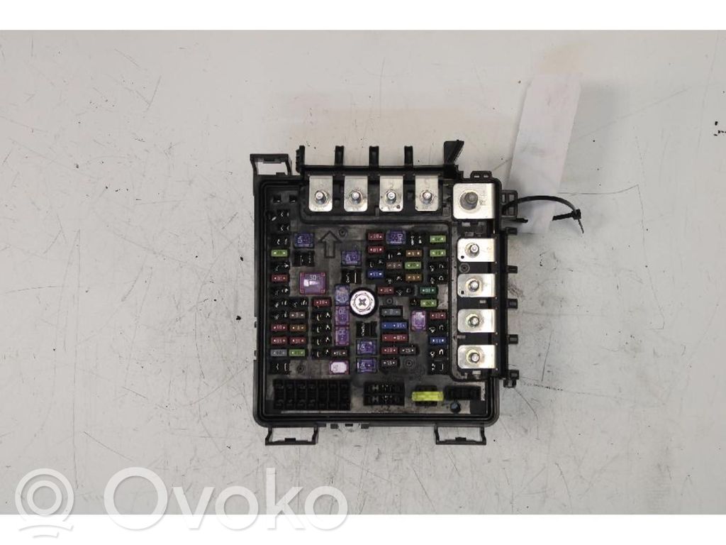 Jeep Compass Fuse module 
