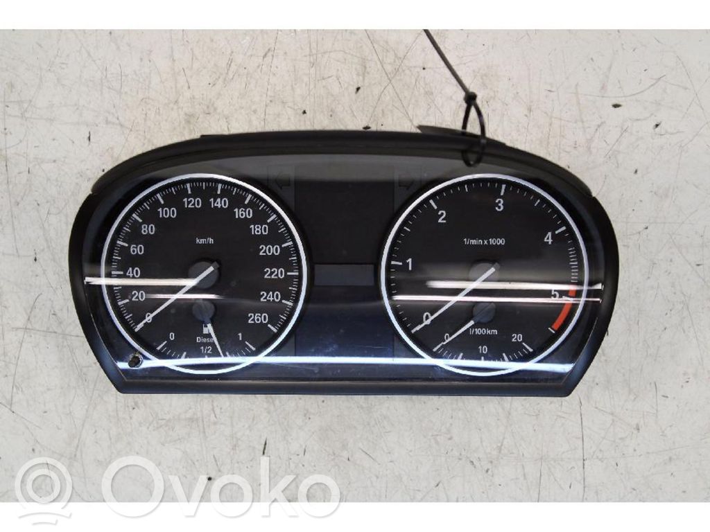 BMW 3 E92 E93 Spidometrs (instrumentu panelī) 