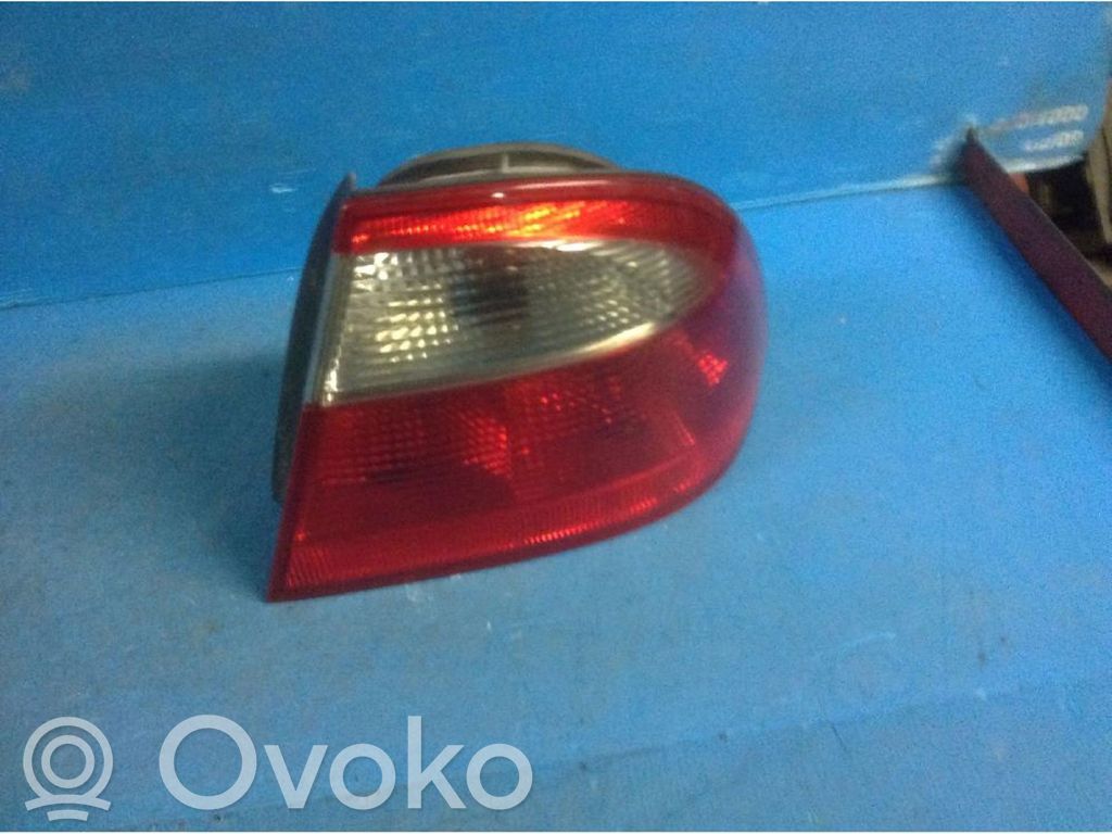 Rear/tail lights