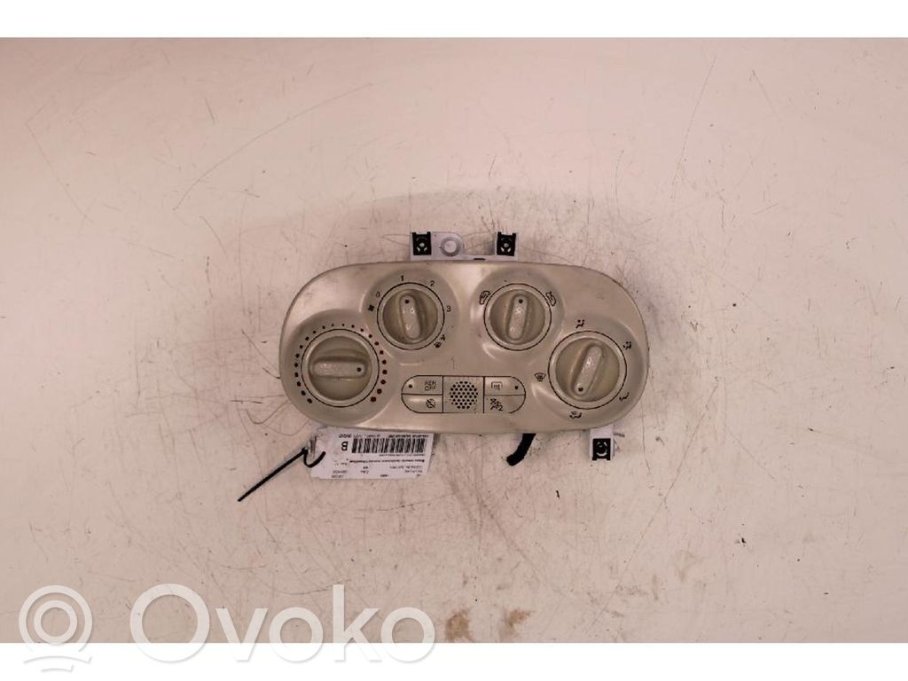 Fiat 500 Panel klimatyzacji 