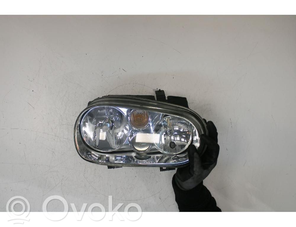 Volkswagen Golf IV Faro/fanale 