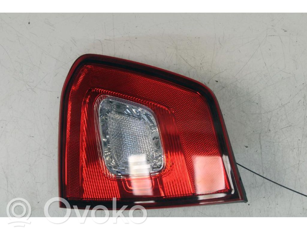 Suzuki Ignis Tailgate rear/tail lights 