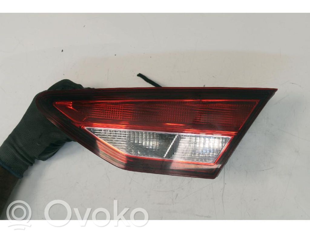 Seat Leon (5F) Lampă spate în capacul portbagajului 