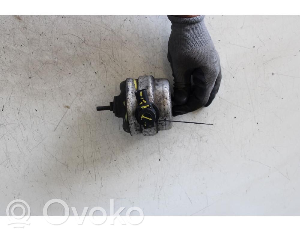 Audi A4 S4 B7 8E 8H Suport tampon motor 