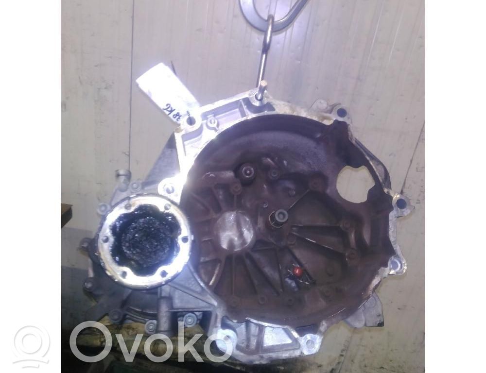 Volkswagen Golf V Boîte de vitesses manuelle à 5 vitesses