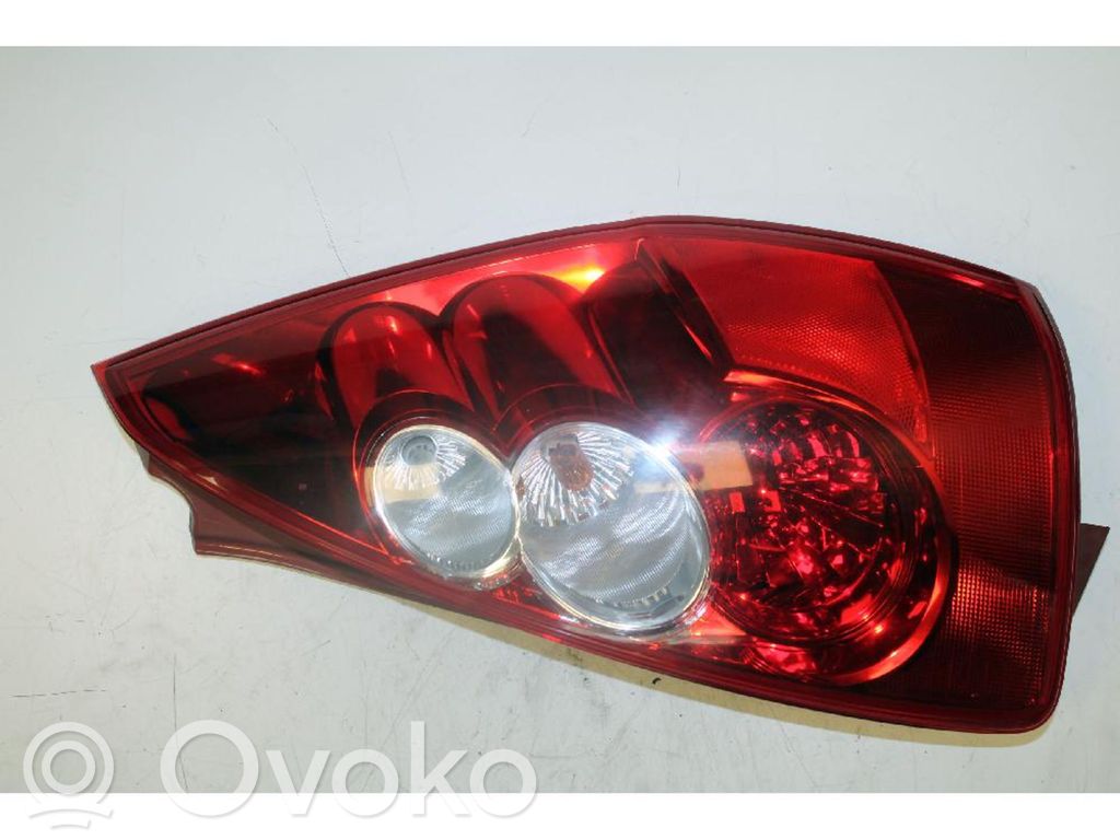 Mazda 5 Lampa tylna 
