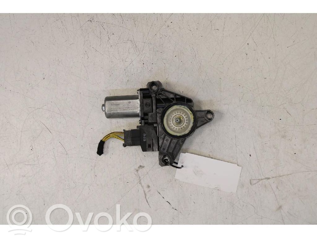 Mercedes-Benz A W176 Motorino alzacristalli della portiera posteriore