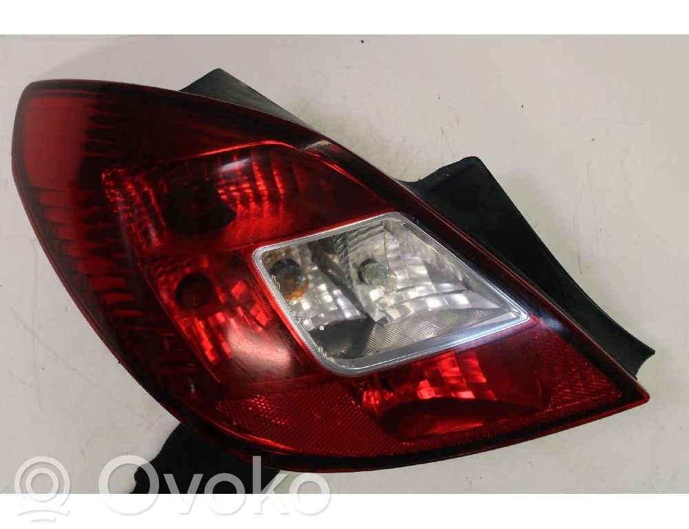 Opel Corsa D Luci posteriori 