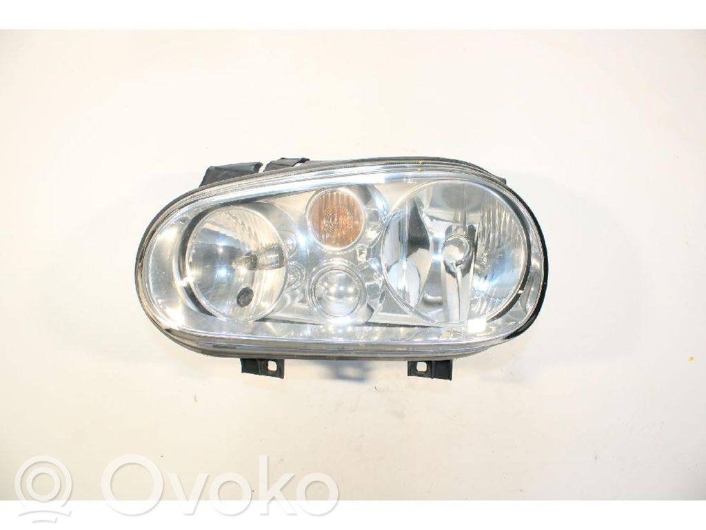 Volkswagen Golf IV Faro/fanale 
