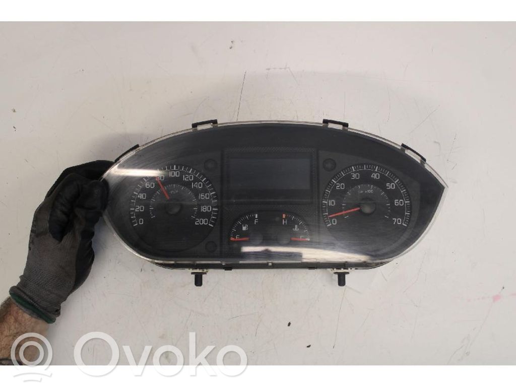 Fiat Idea Licznik / Prędkościomierz 