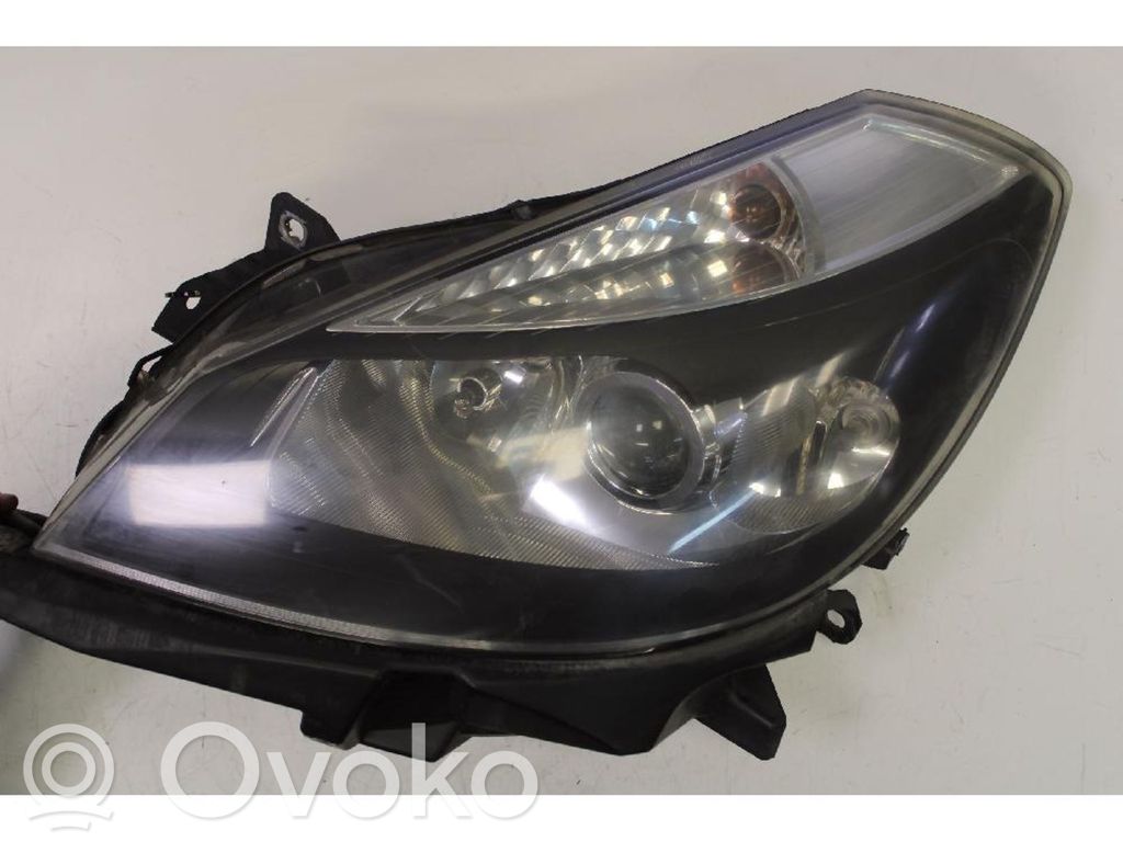 Renault Clio III Scheinwerfer 