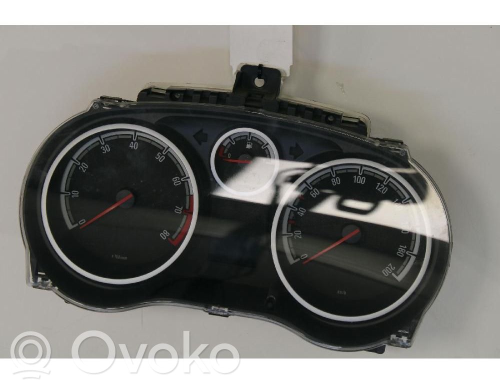 Opel Corsa D Vitezometru (grup de instrumente)