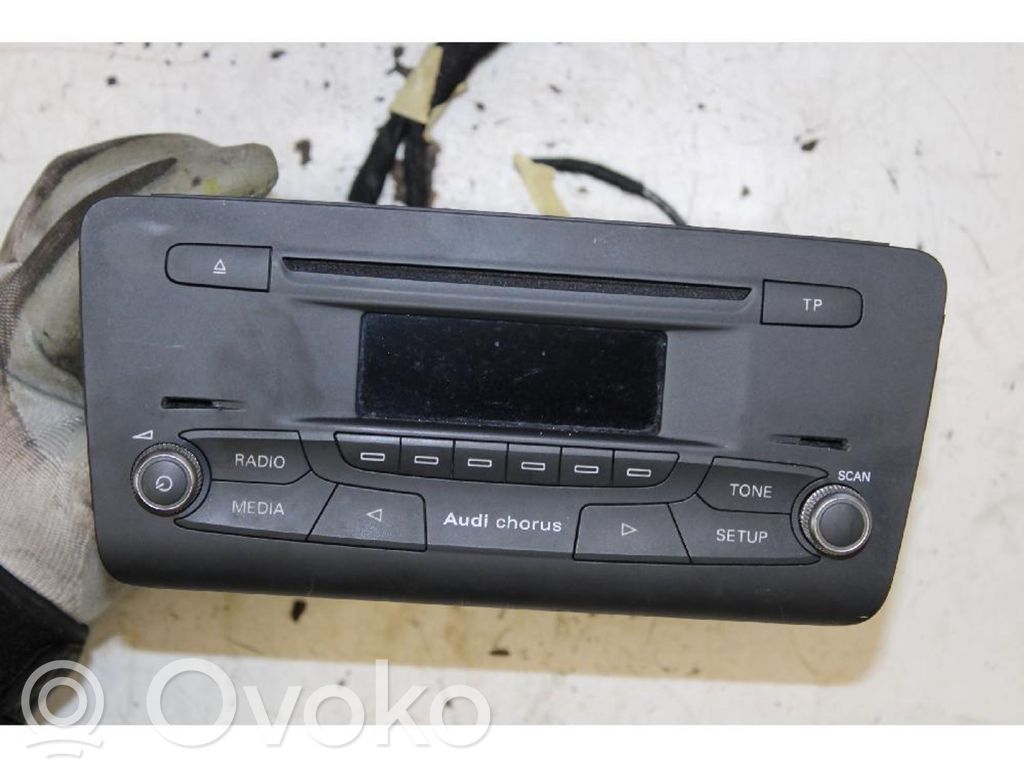 Audi A1 Unidad delantera de radio/CD/DVD/GPS