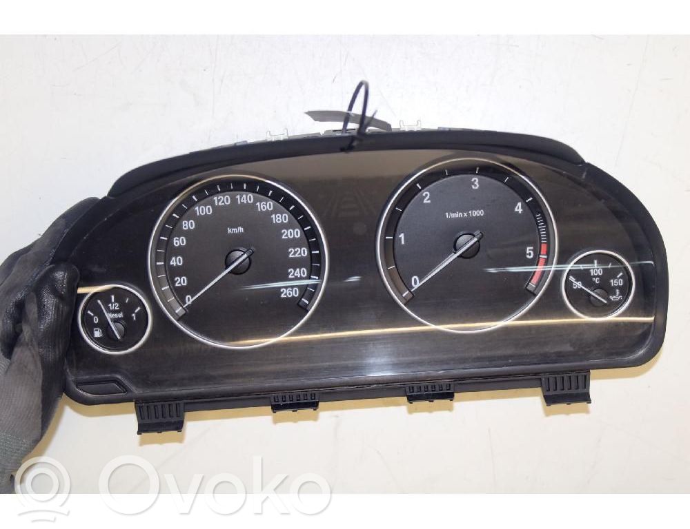 BMW 5 F10 F11 Vitezometru (grup de instrumente) 