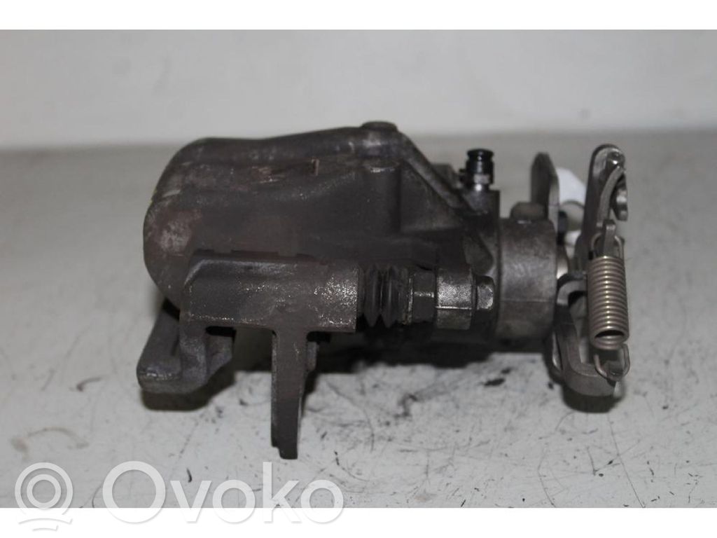 Takajarrusatula   52035752