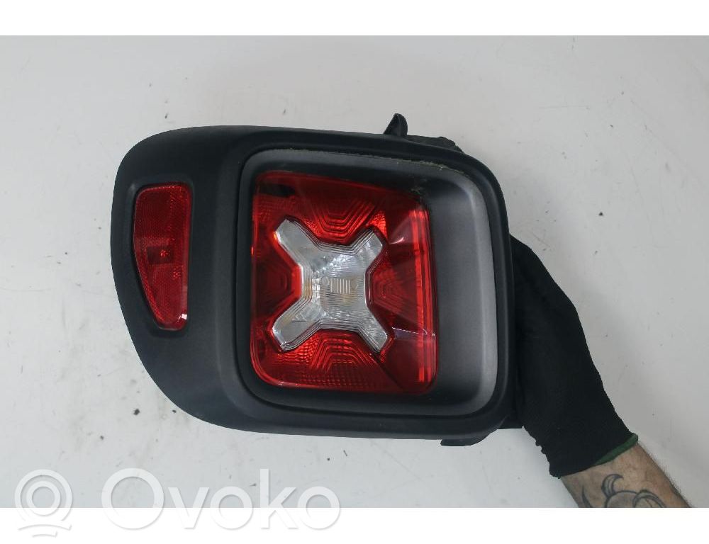 Jeep Renegade Luci posteriori 