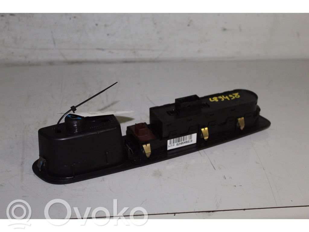Comutator comandă geamuri electrice   735603942