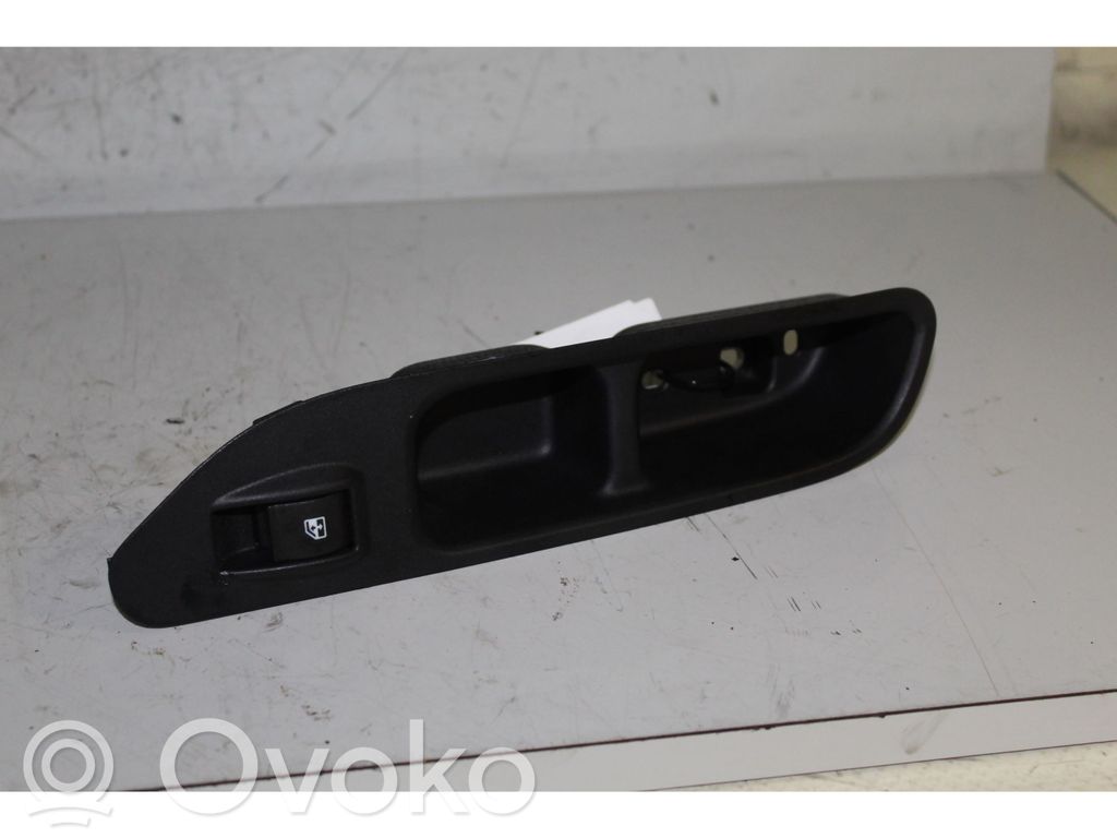 Fiat Tipo Przyciski szyb 