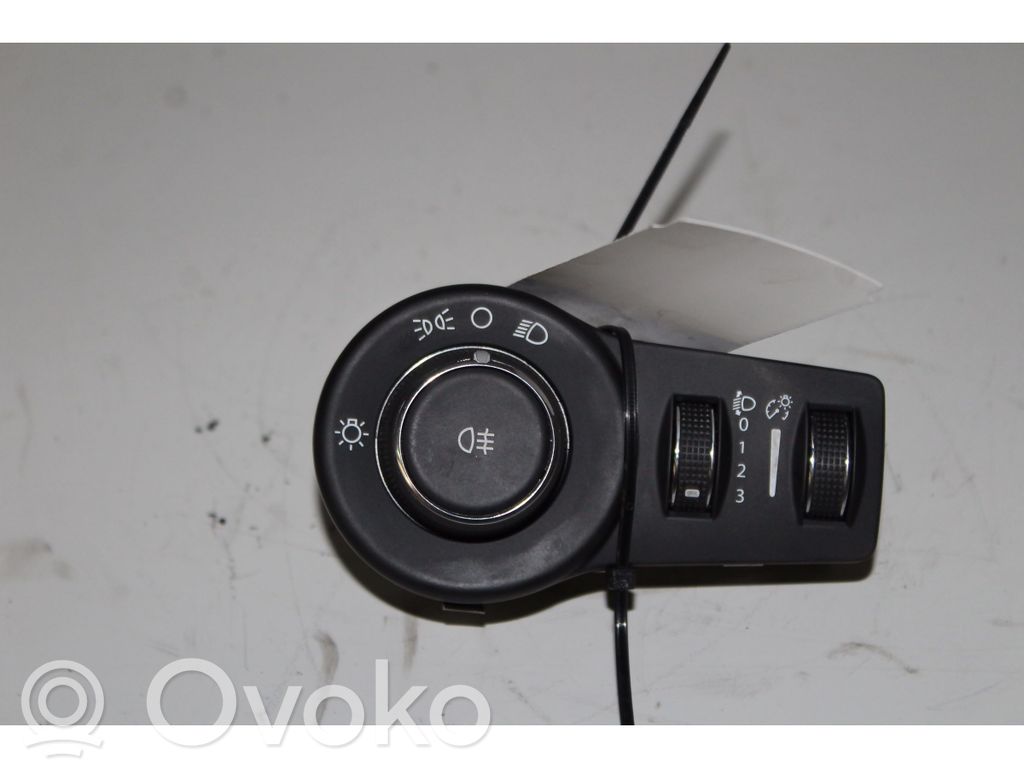 Lichtschalter   7356254090