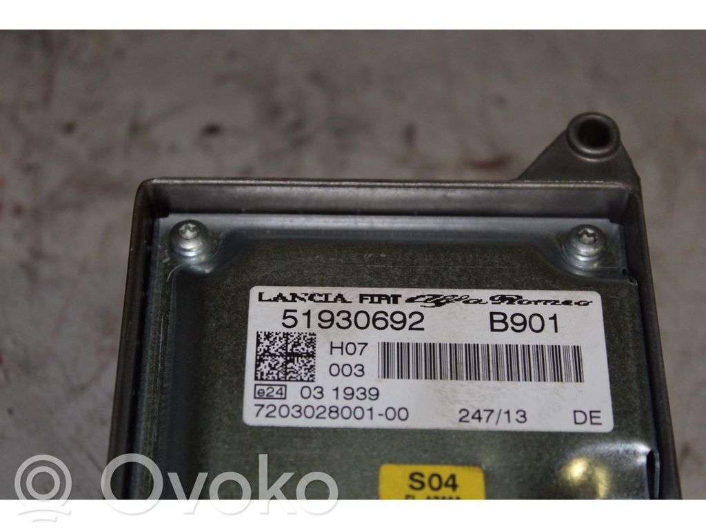 Lancia Ypsilon Wzmacniacz audio 