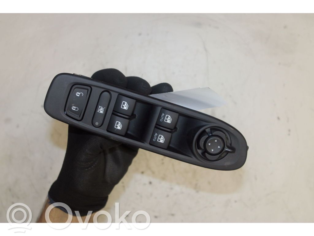 Jeep Compass Interrupteur commade lève-vitre