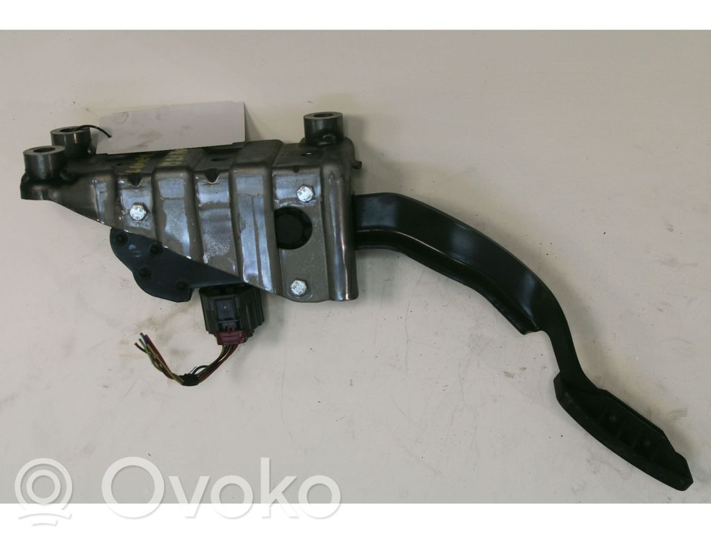 Kaasupolkimen asentoanturi   SLC500021