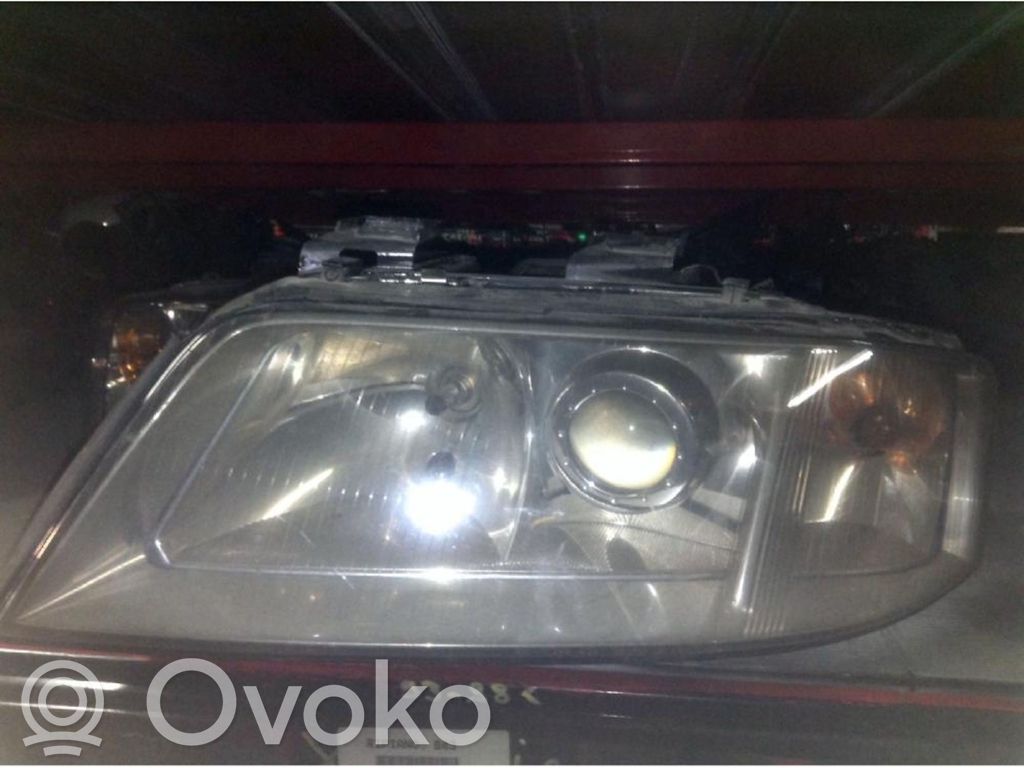 Audi A6 S6 C5 4B Scheinwerfer 