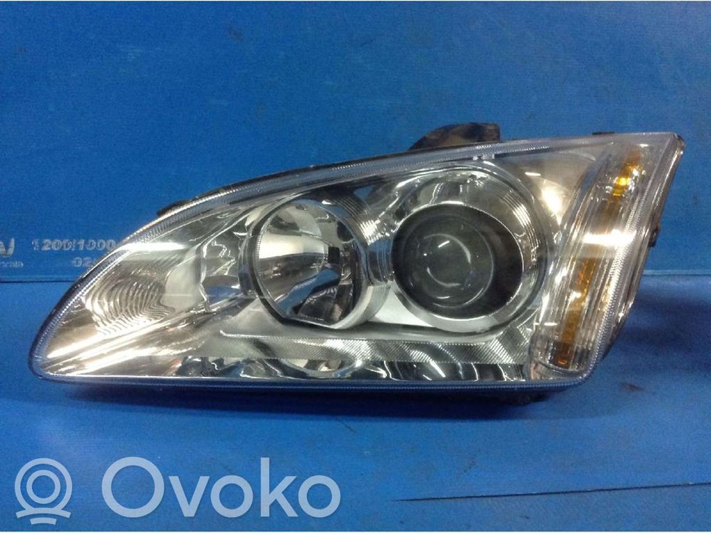 Ford Focus Headlight/headlamp 