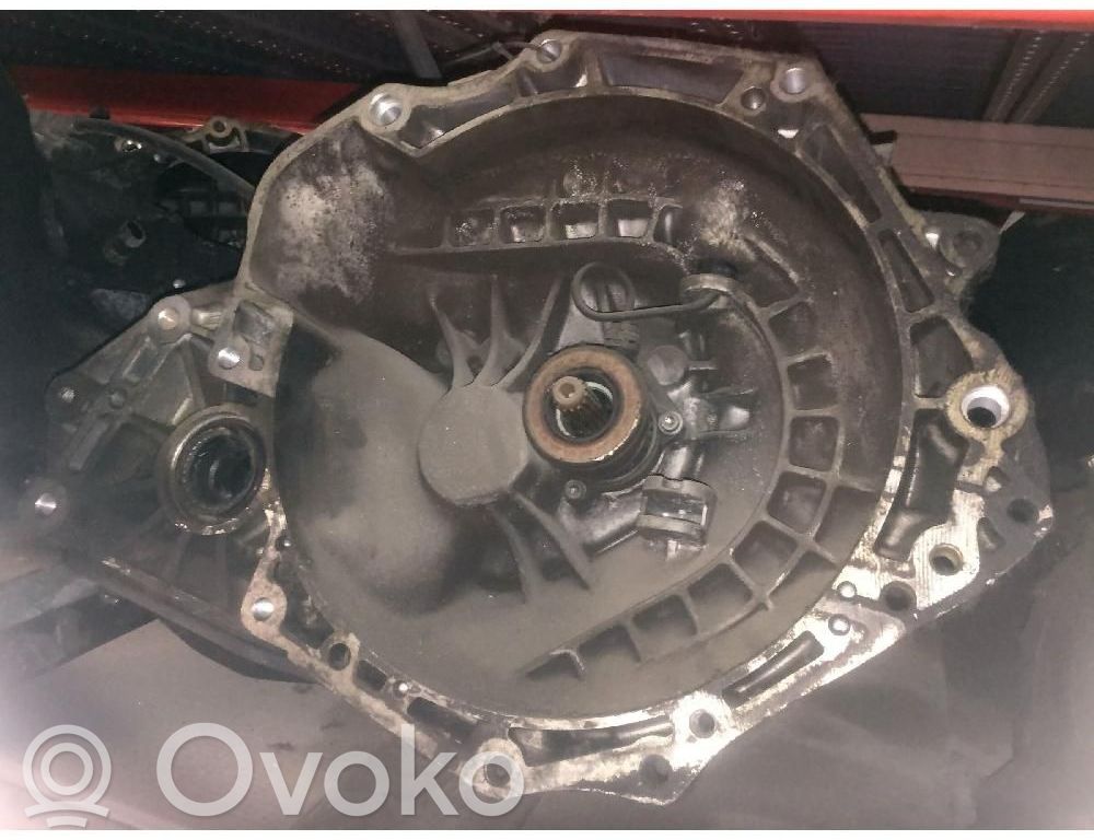 Opel Corsa C Cutie viteze manuală cu 5 trepte 