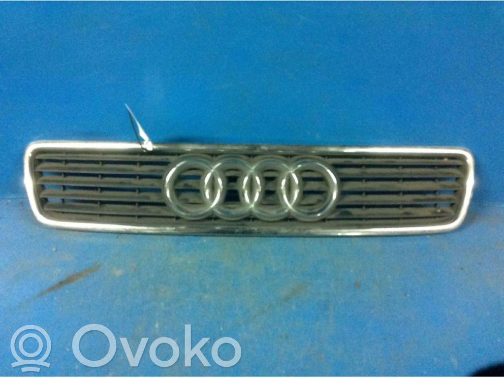 Audi A4 S4 B5 8D Griglia anteriore