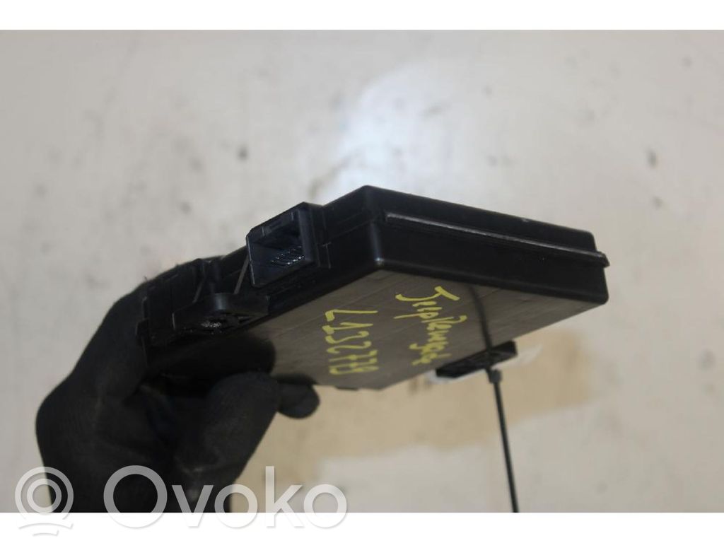 Unidad de control/módulo del ASC   52053833