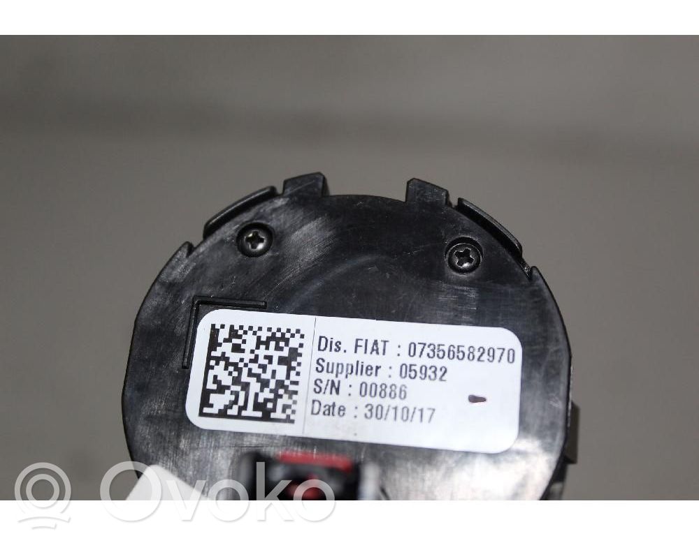 Lichtschalter   735658297