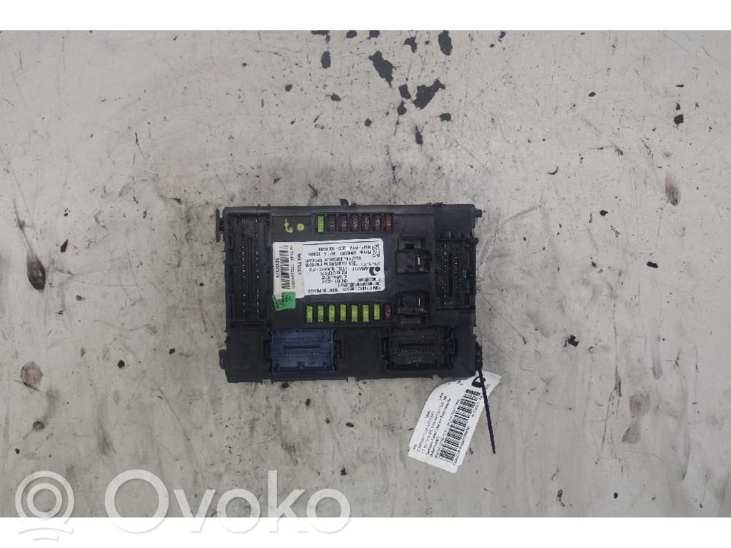 Fuse module   P68411148AC