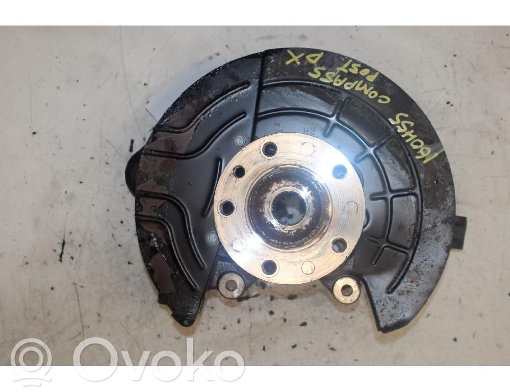 Rear wheel hub