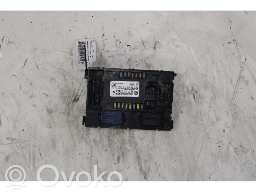 Módulo de fusible   00520830550