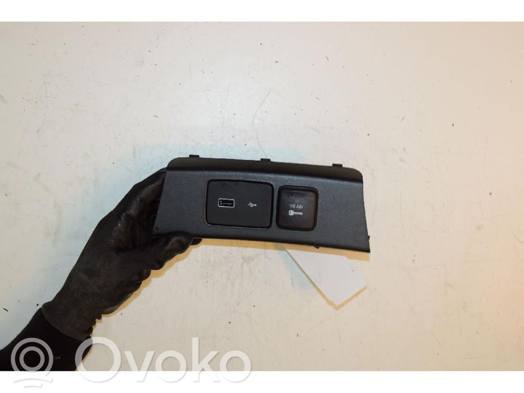 Fiat Tipo Przyciski multifunkcyjne 