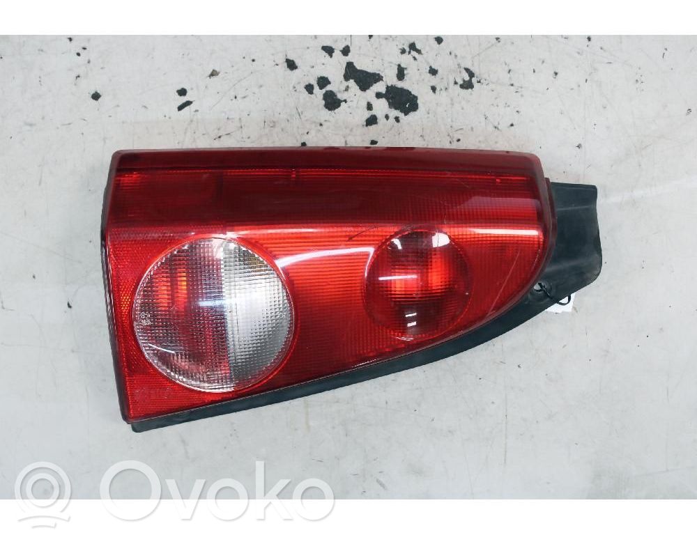 Opel Agila A Lampă spate în caroserie 