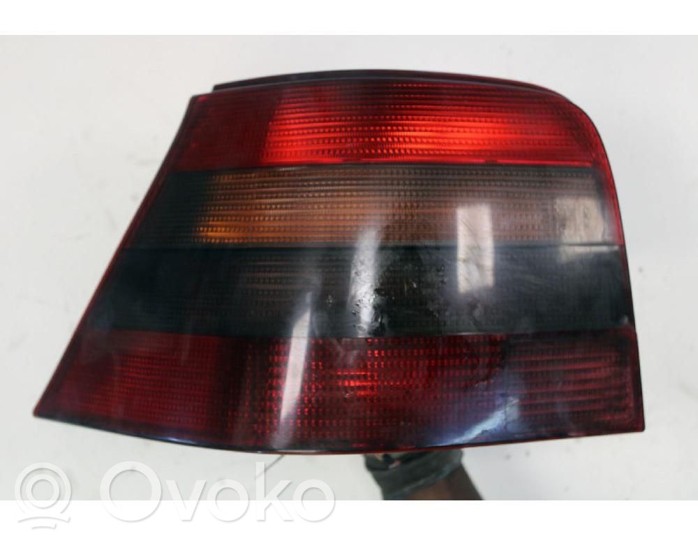 Takavalot   1J6945095J