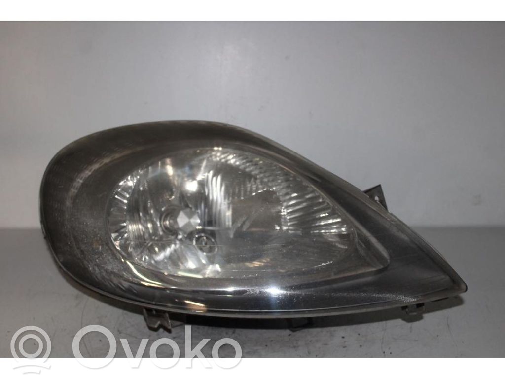 Renault Trafic II (X83) Lampa przednia 