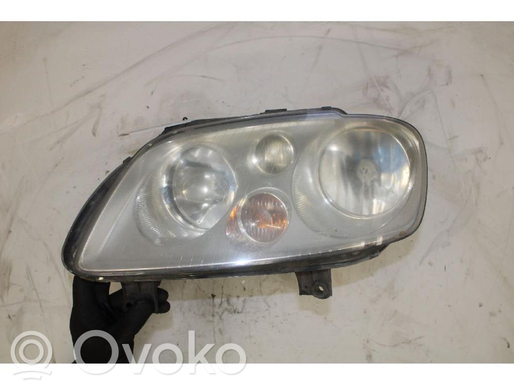 Volkswagen Touran I Faro/fanale 