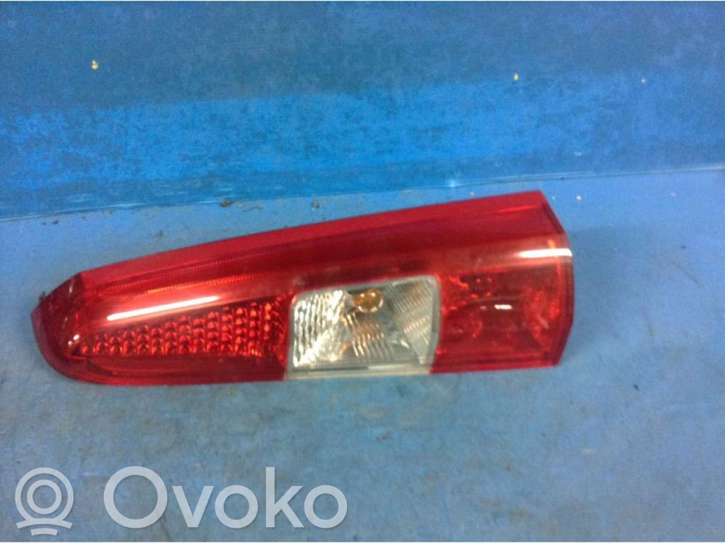 Volvo V70 Feux arrière / postérieurs 