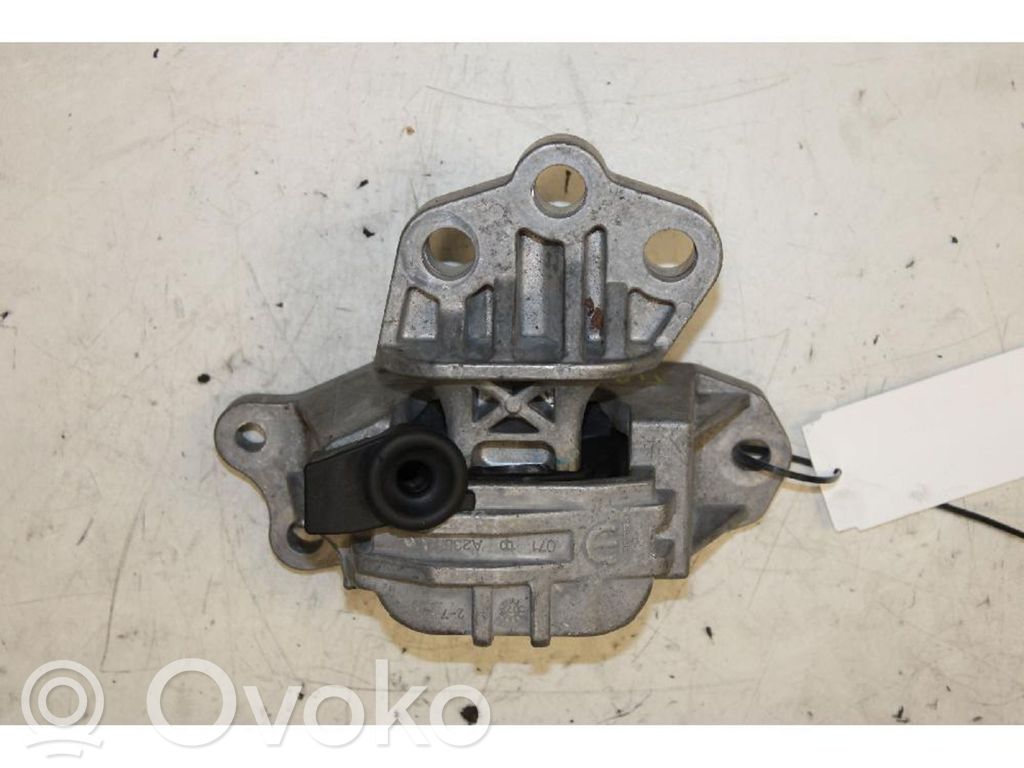 Fiat Tipo Engine mount bracket 