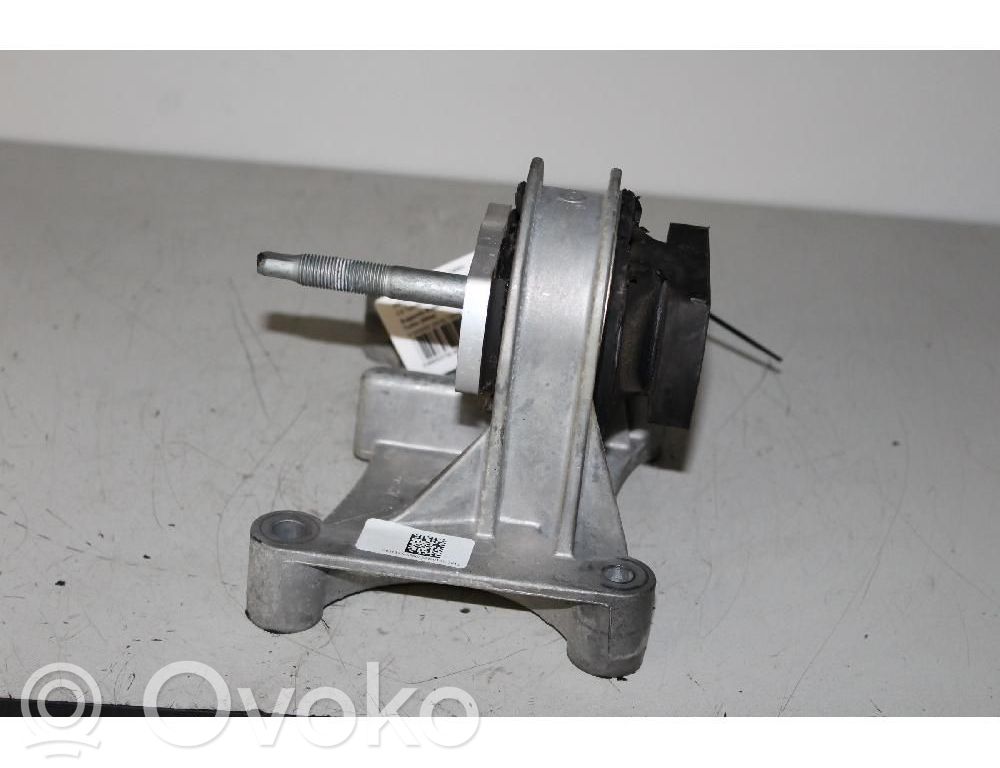 Soporte de montaje del motor