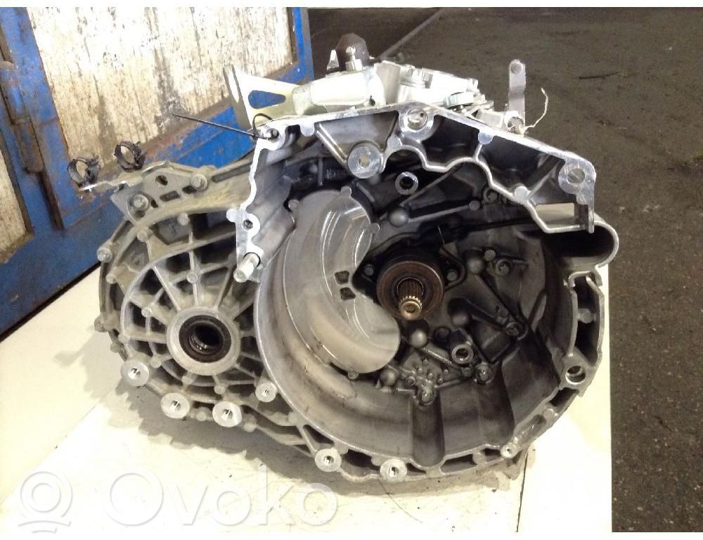 Jeep Renegade Cutie viteze manuală cu 5 trepte 