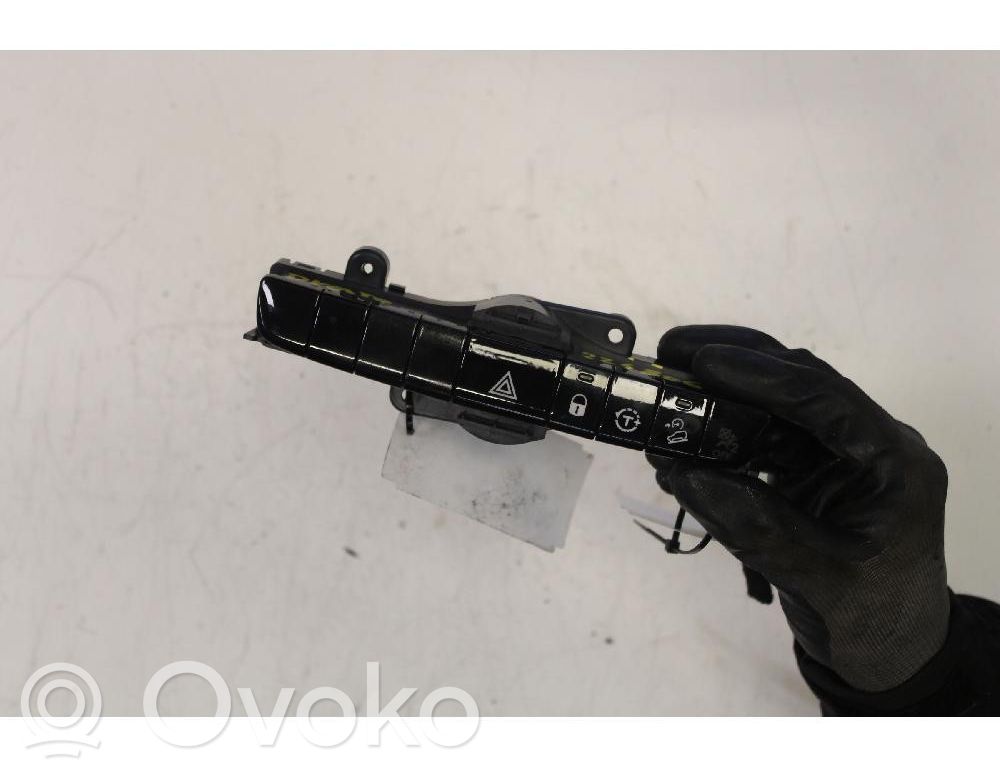 Fiat Ducato Botón interruptor de luz de peligro