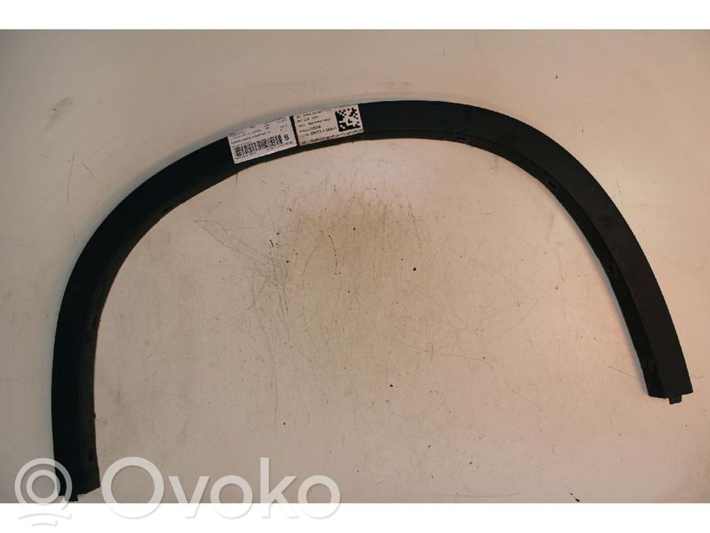 Front arch trim