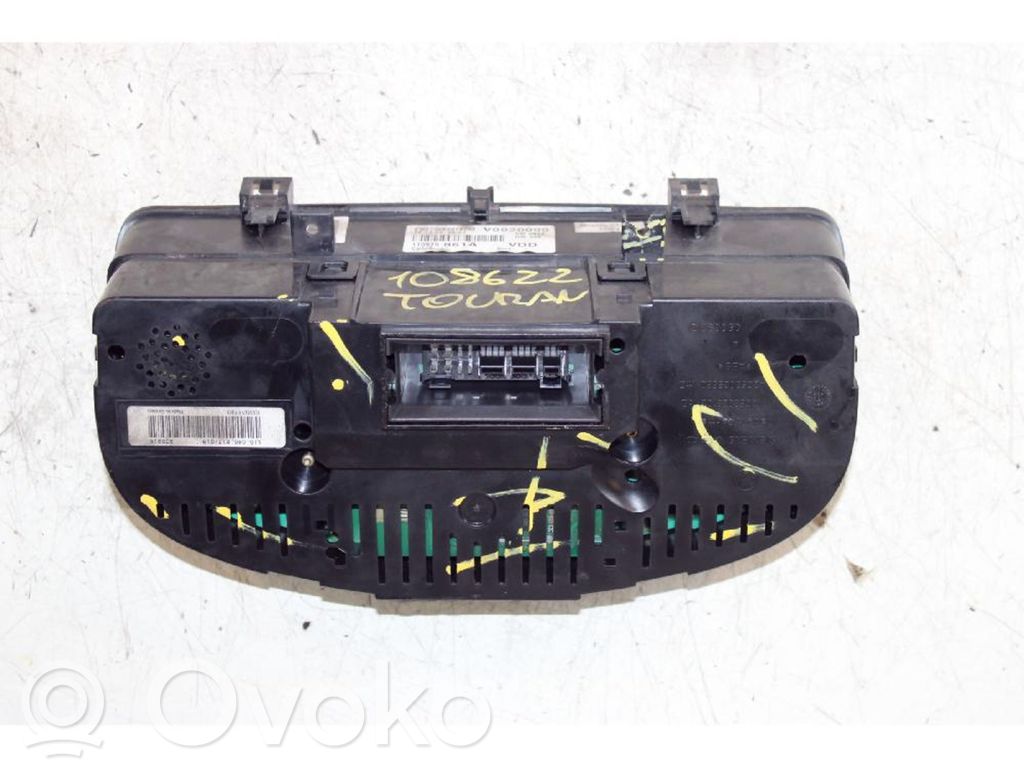 Volkswagen Touran I Compteur de vitesse tableau de bord