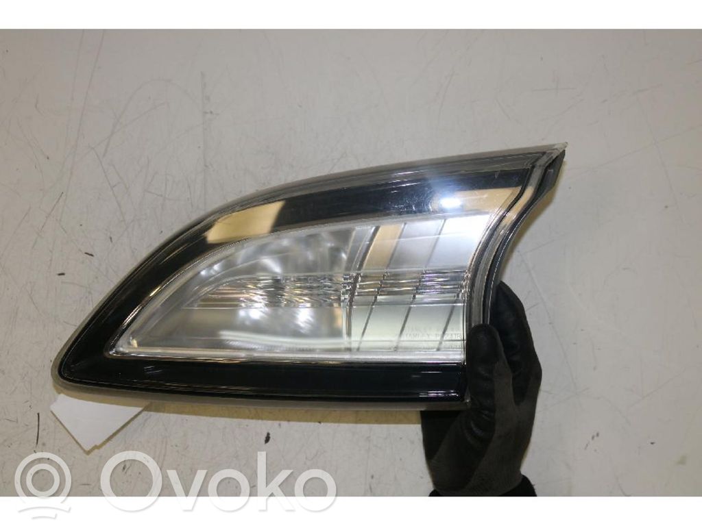 Mazda 3 II Takaluukun takavalot 
