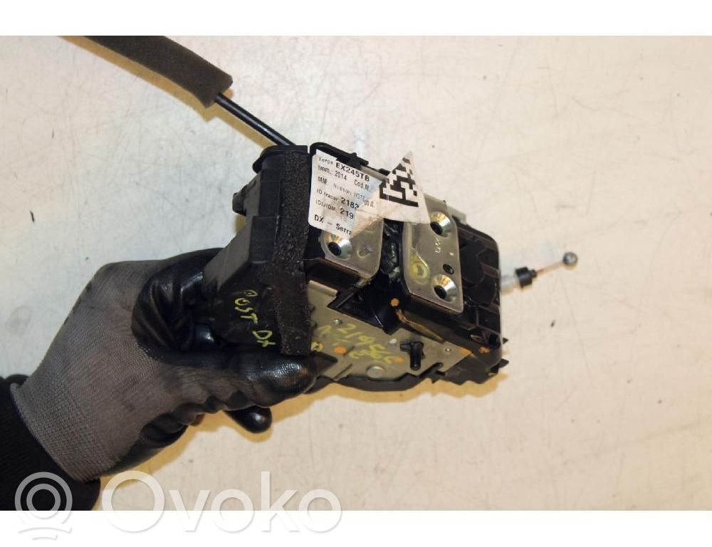 Nissan Note (E12) Încuietoare ușă spate 