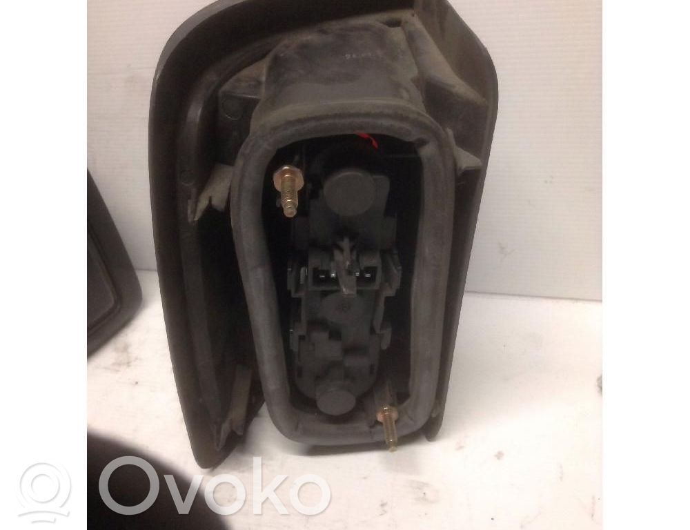 Peugeot 806 Lampă spate în caroserie 